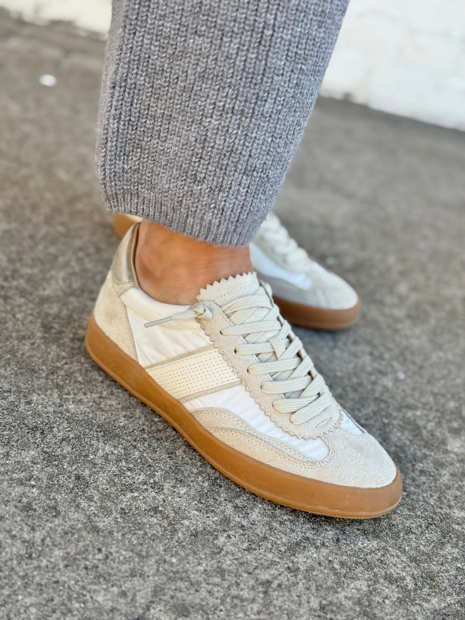 Dixie Textured Platform Trainers In White - Infinity Raine