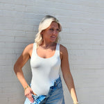 Scoop Neck Seamless Bodysuit In Ivory - Infinity Raine