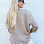 ee:some Tops - Sweatshirts Horseshoe Pullover In Almond Milk