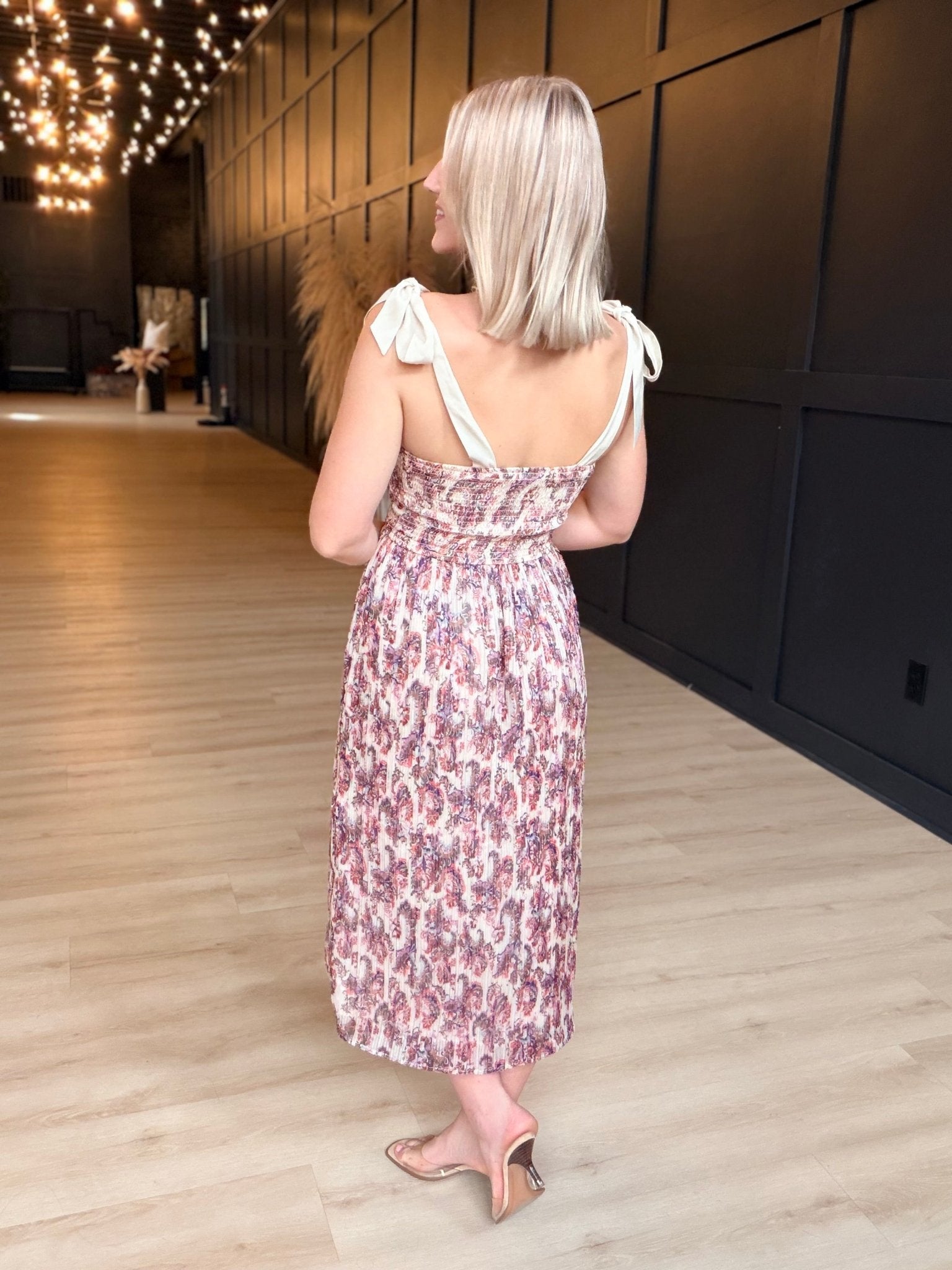 En Province Midi Dress In Multi - Infinity Raine