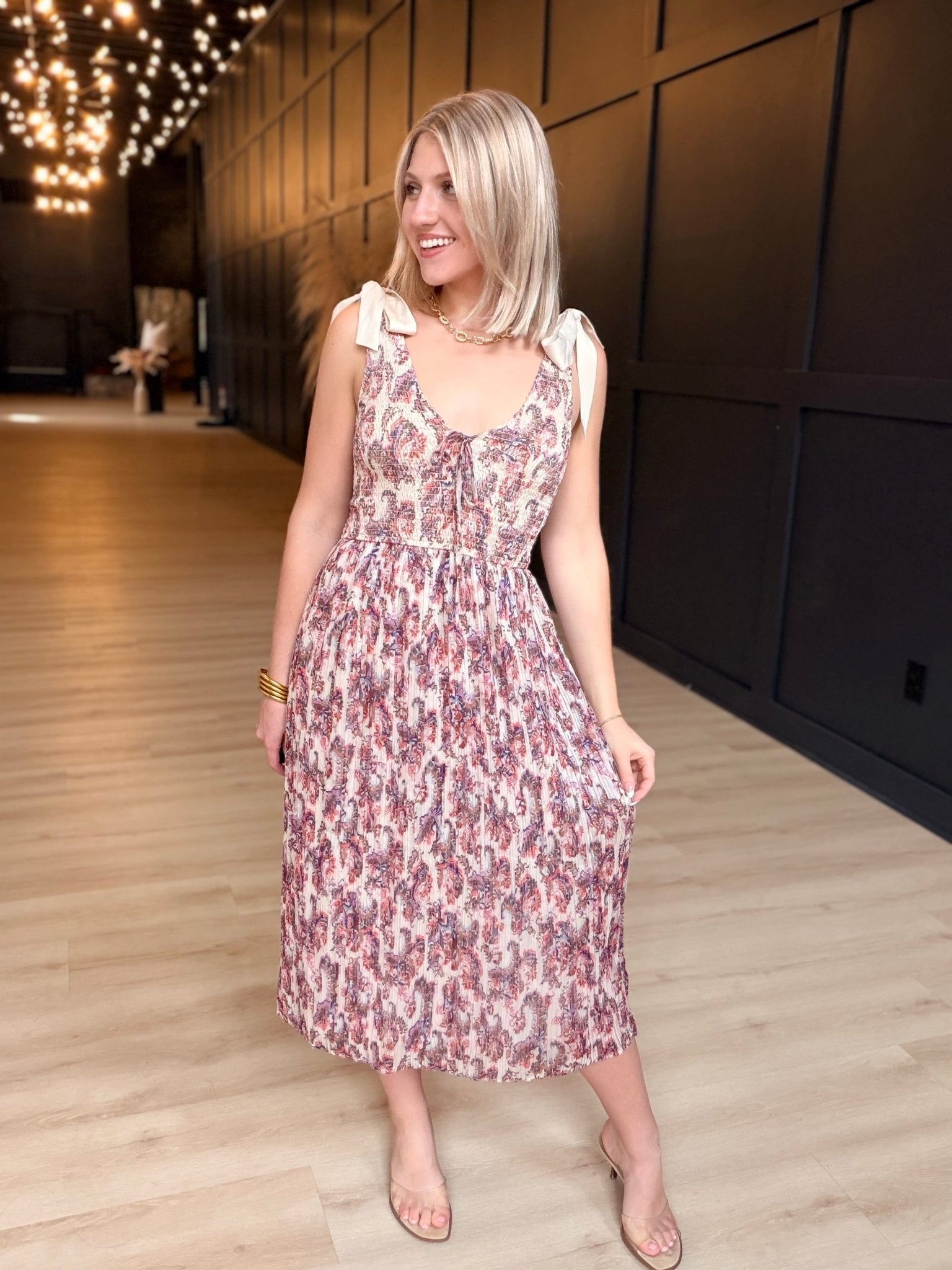 En Province Midi Dress In Multi - Infinity Raine