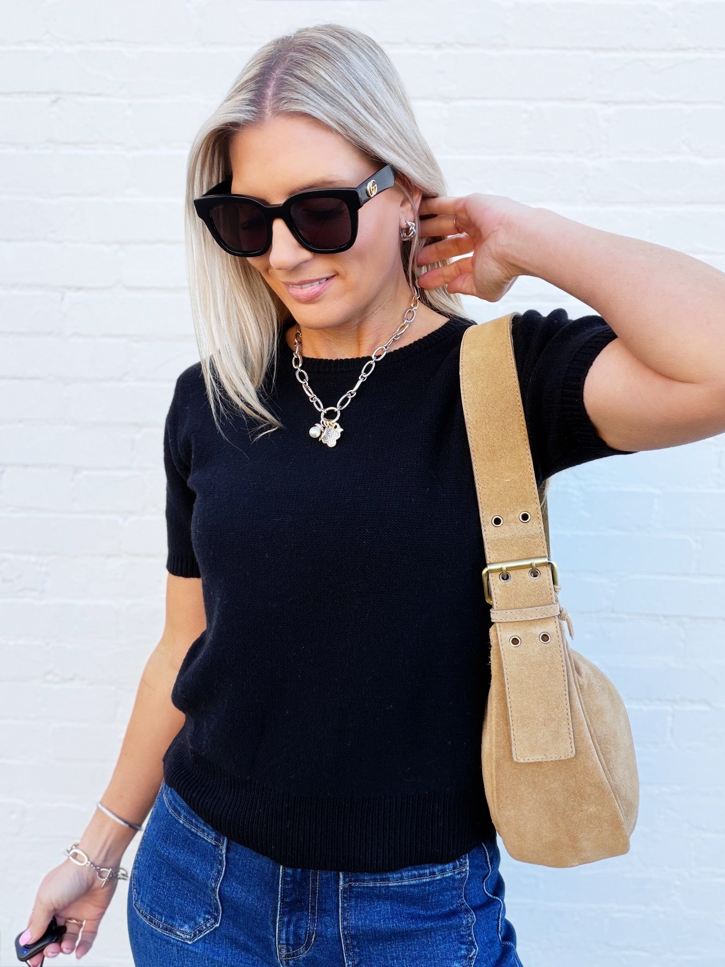 FAIRE Tops - Sweaters Short Sleeve Crew Neck Sweater In Black