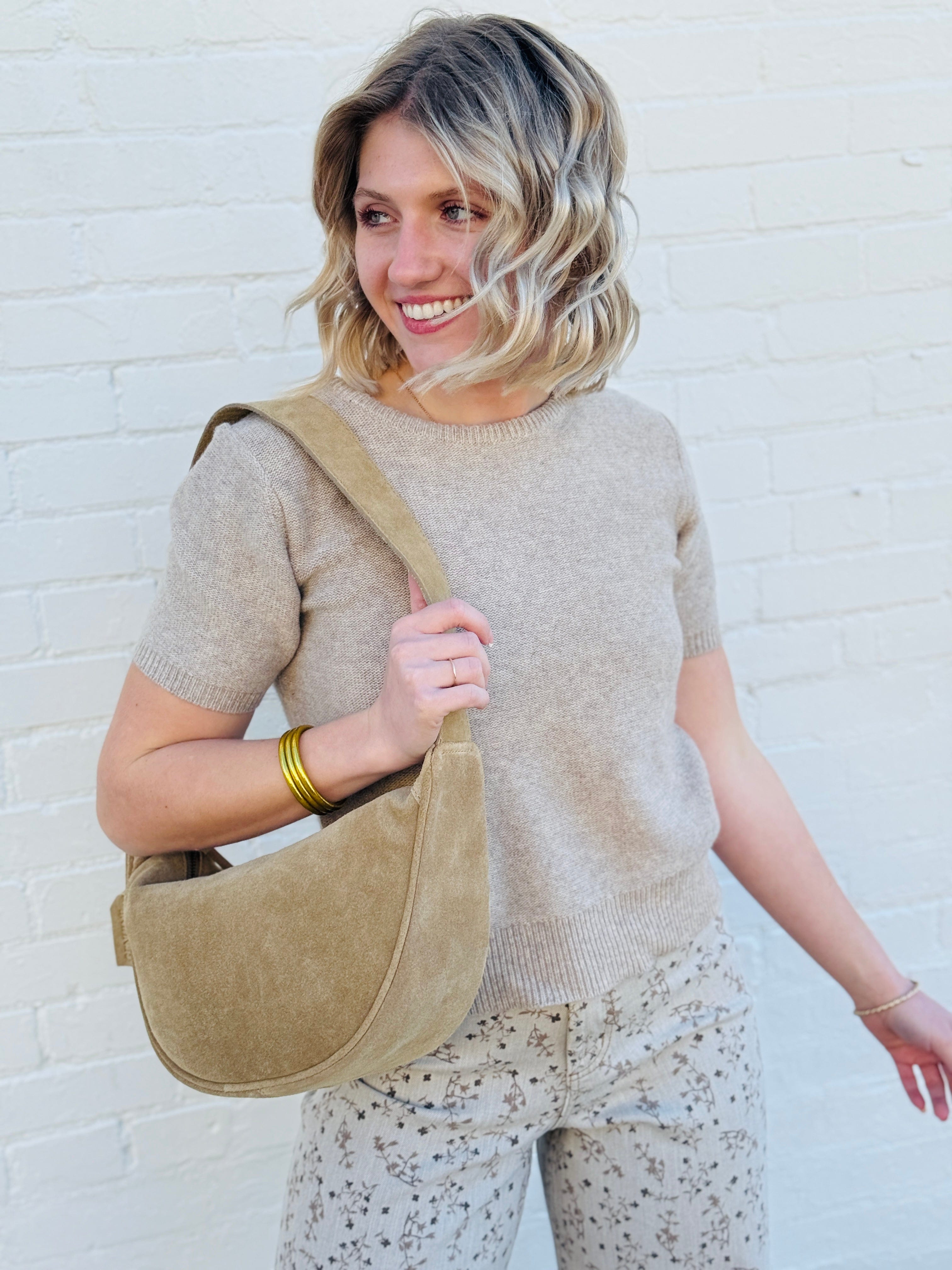 FAIRE Tops - Sweaters Short Sleeve Crew Neck Sweater In Wheat
