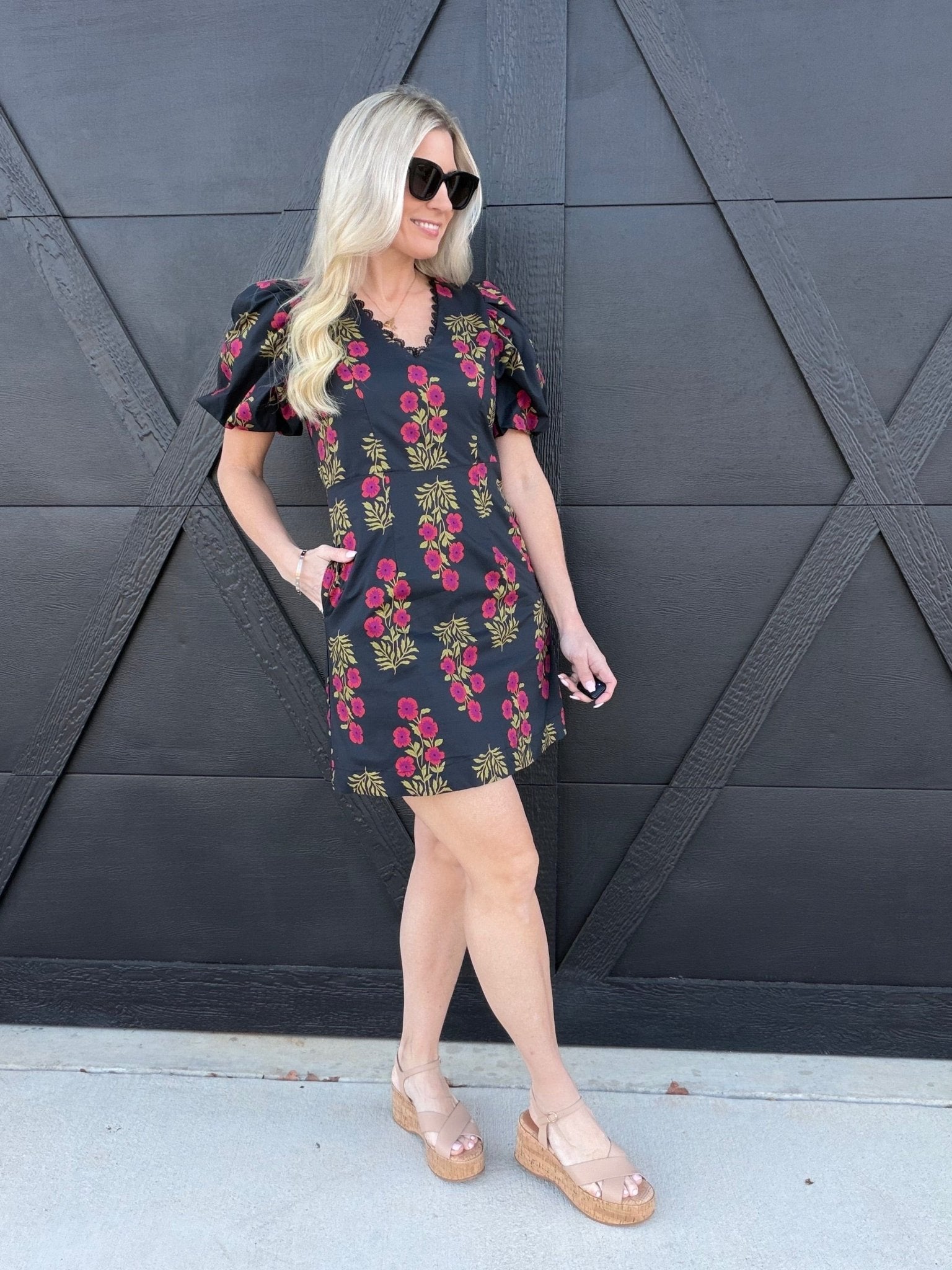 Floral Print Lace V-Neck Trim Mini Dress In Black, L Floral Print Lace V-Neck Trim Mini Dress In Black, L