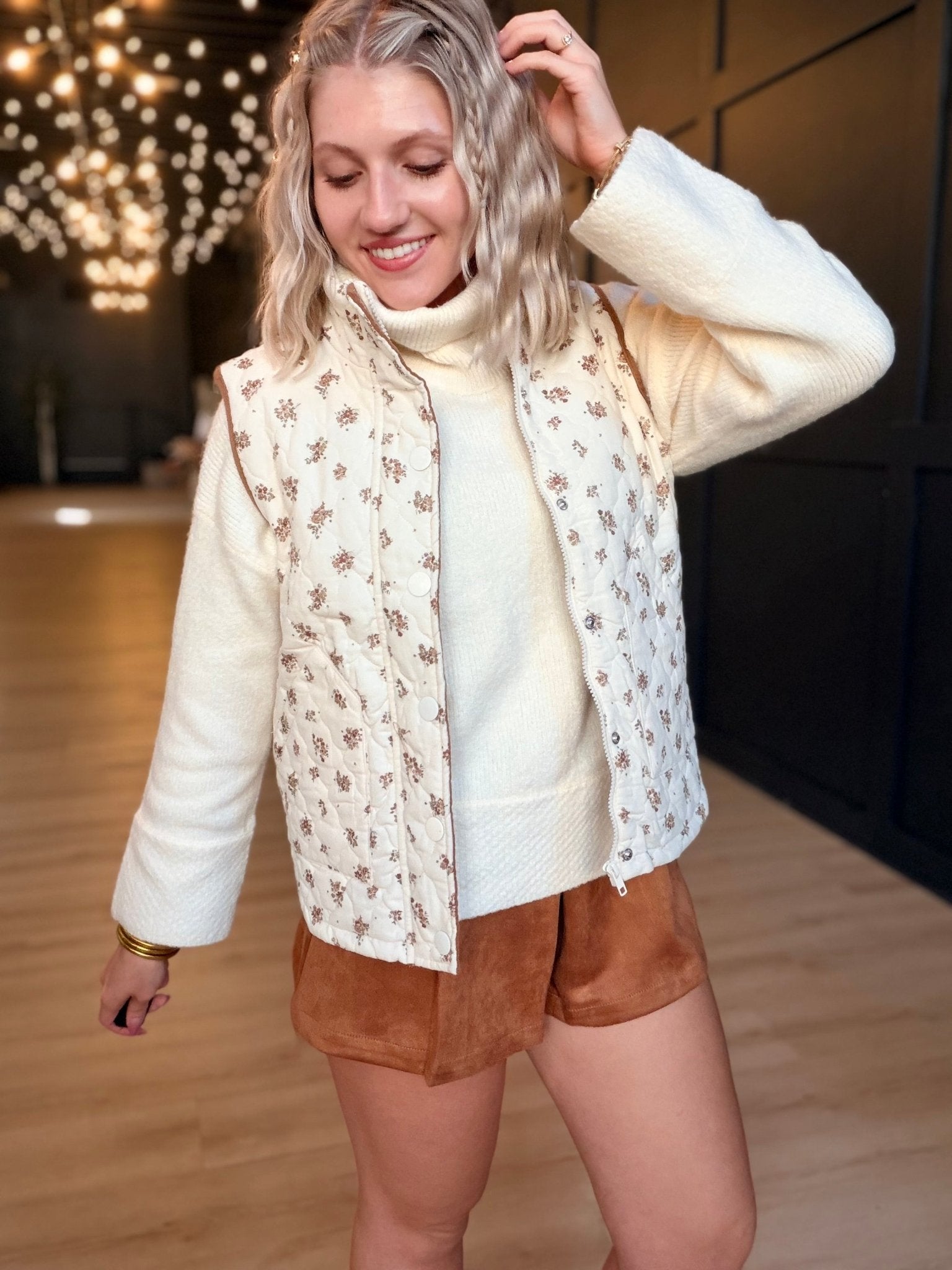 Floral Quilted Zip-Front Mock Neck Vest In Cream Multi - Infinity Raine
