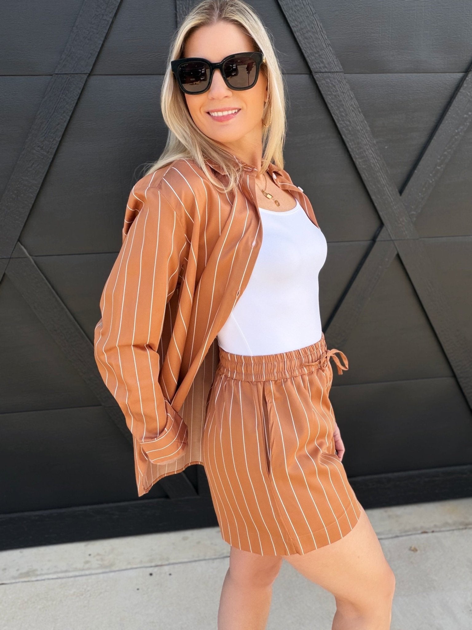 French Connection Alexis Poplin Stripe Shorts In Macchiato - Infinity Raine