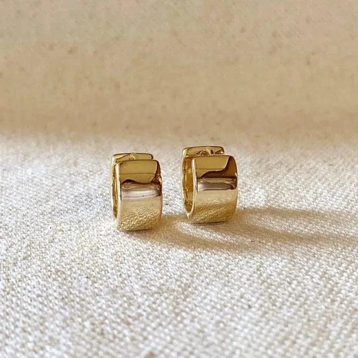 Chunky Flat Clicker Huggie Hoops In Gold - Infinity Raine