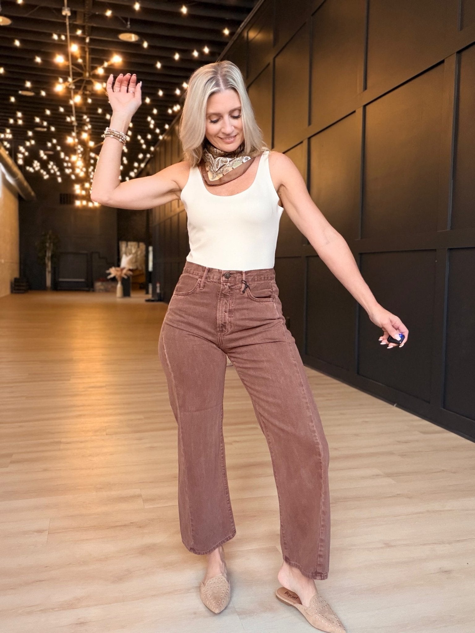 High Rise Twist Seam Barrel Jean In Vintage Brown - Infinity Raine