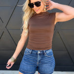 Hise Rise Side Slit Basic Shorts In Dark - Infinity Raine