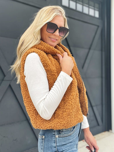 Comfort Fluffy Cropped Hooded Zip-Up Vest-Brown Sugar - Infinity Raine