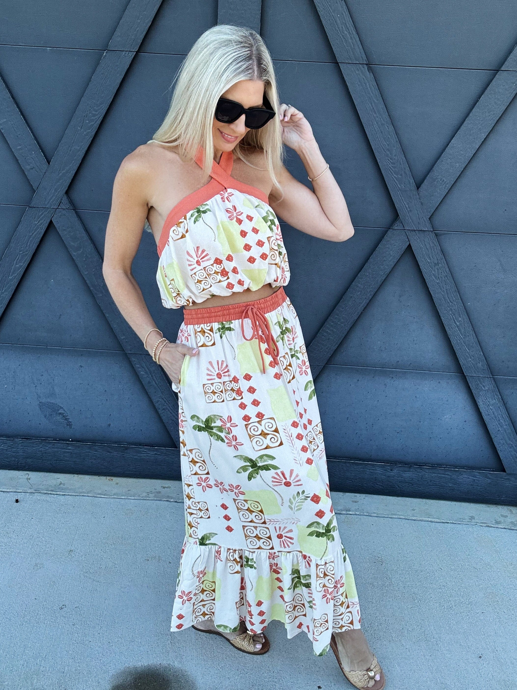 illa illa Sets Vacation Halter Top And Skirt Set In Cream Multi