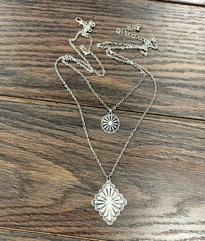 Concho Pendant Double Layer Necklace - Infinity Raine