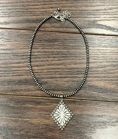 Concho Pendant Navajo Pearl Necklace - Infinity Raine