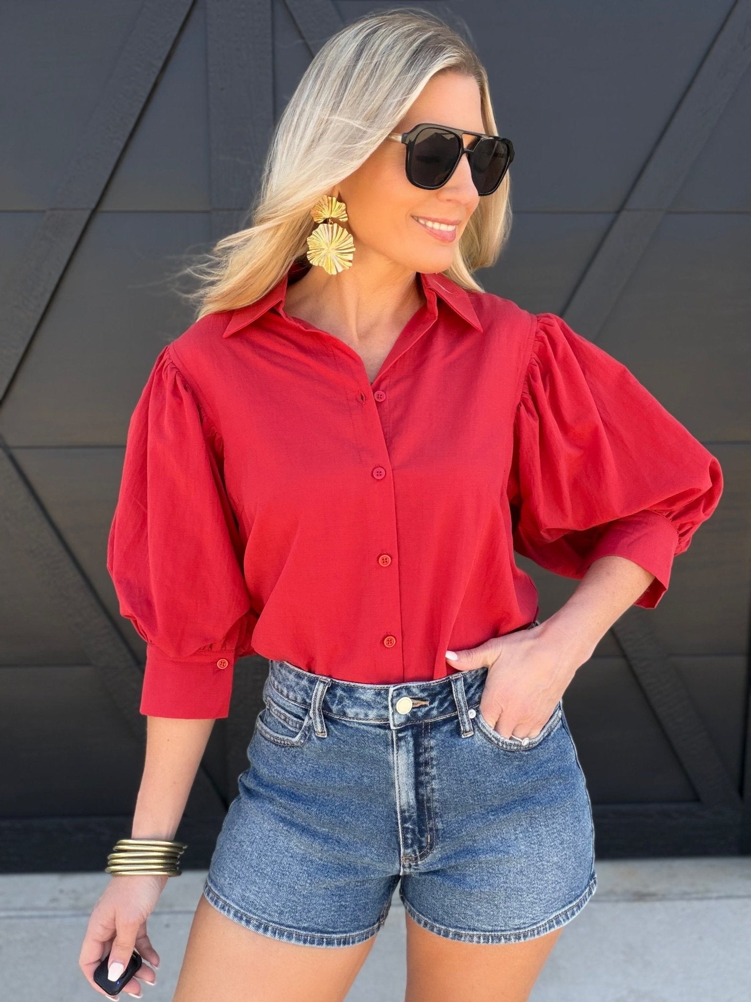 JBD Classic Hem Shorts In Medium - Infinity Raine