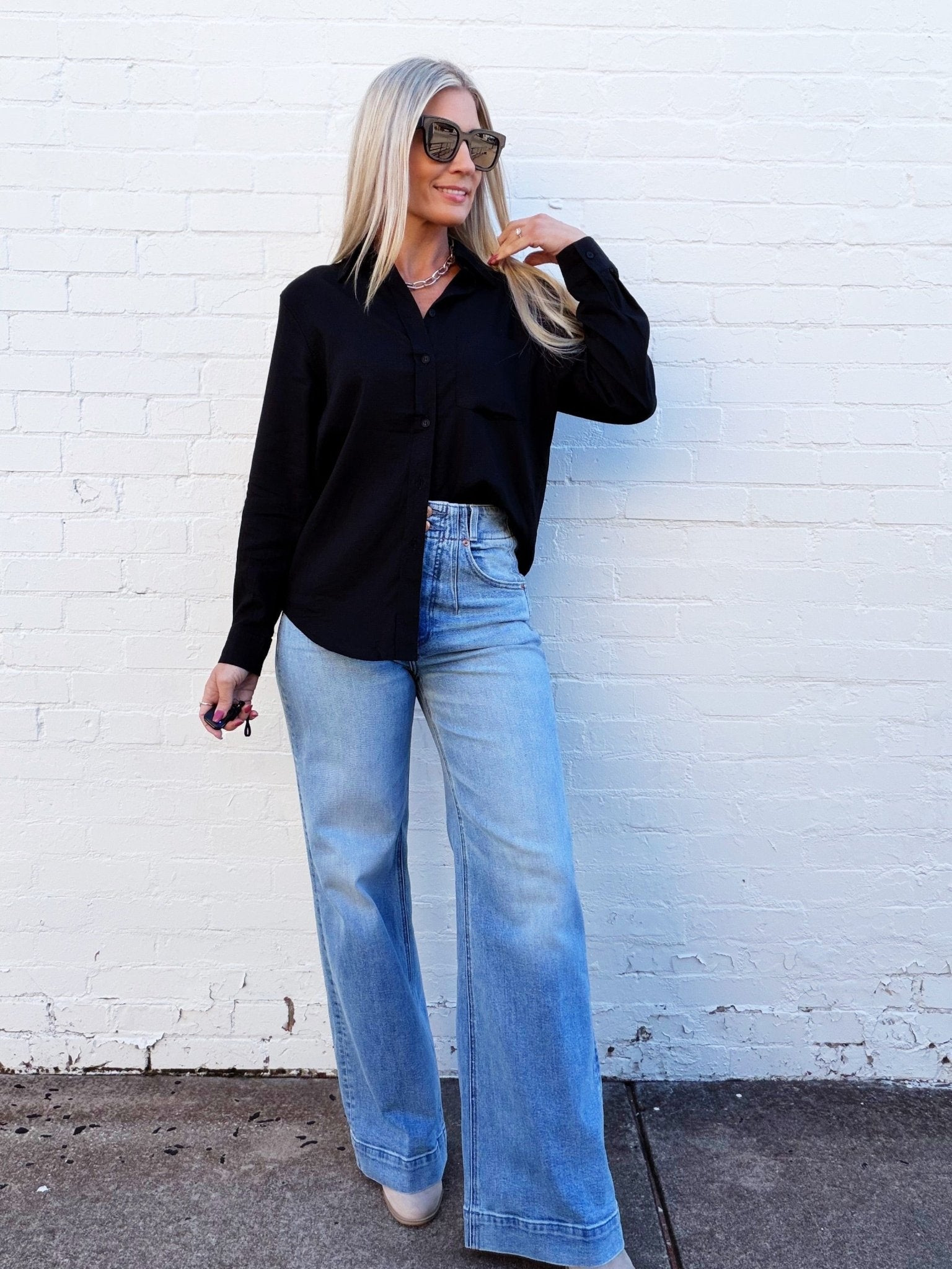 Long Sleeve Linen Blend Shirt In Black - Infinity Raine