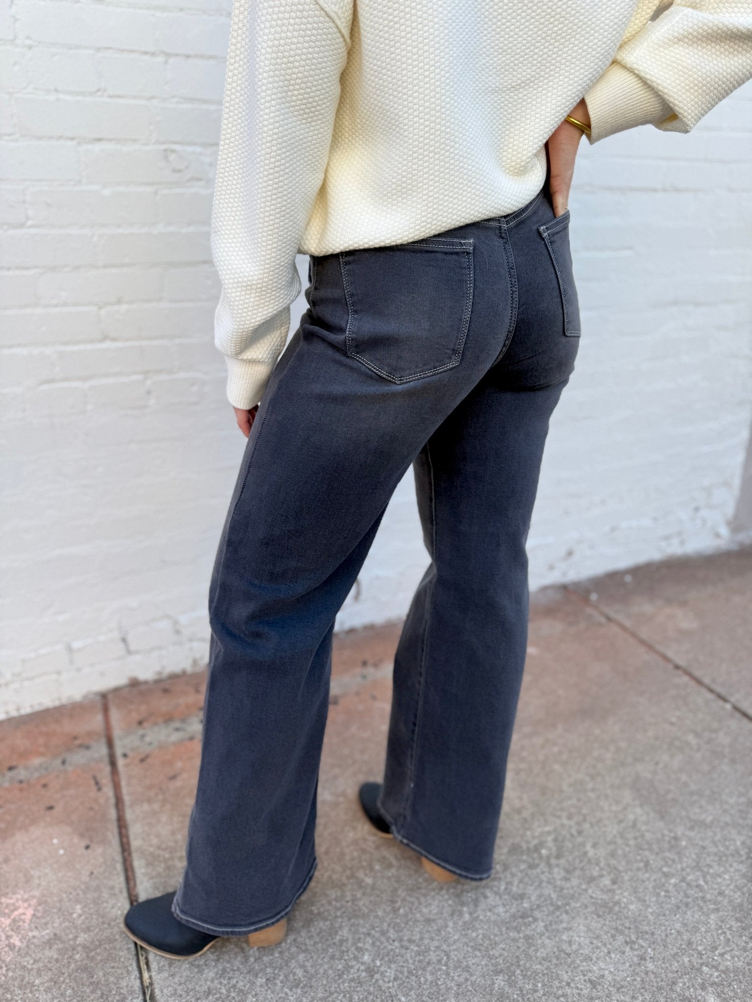 L.T.J Gia High Rise Jeans In Shadow - Infinity Raine
