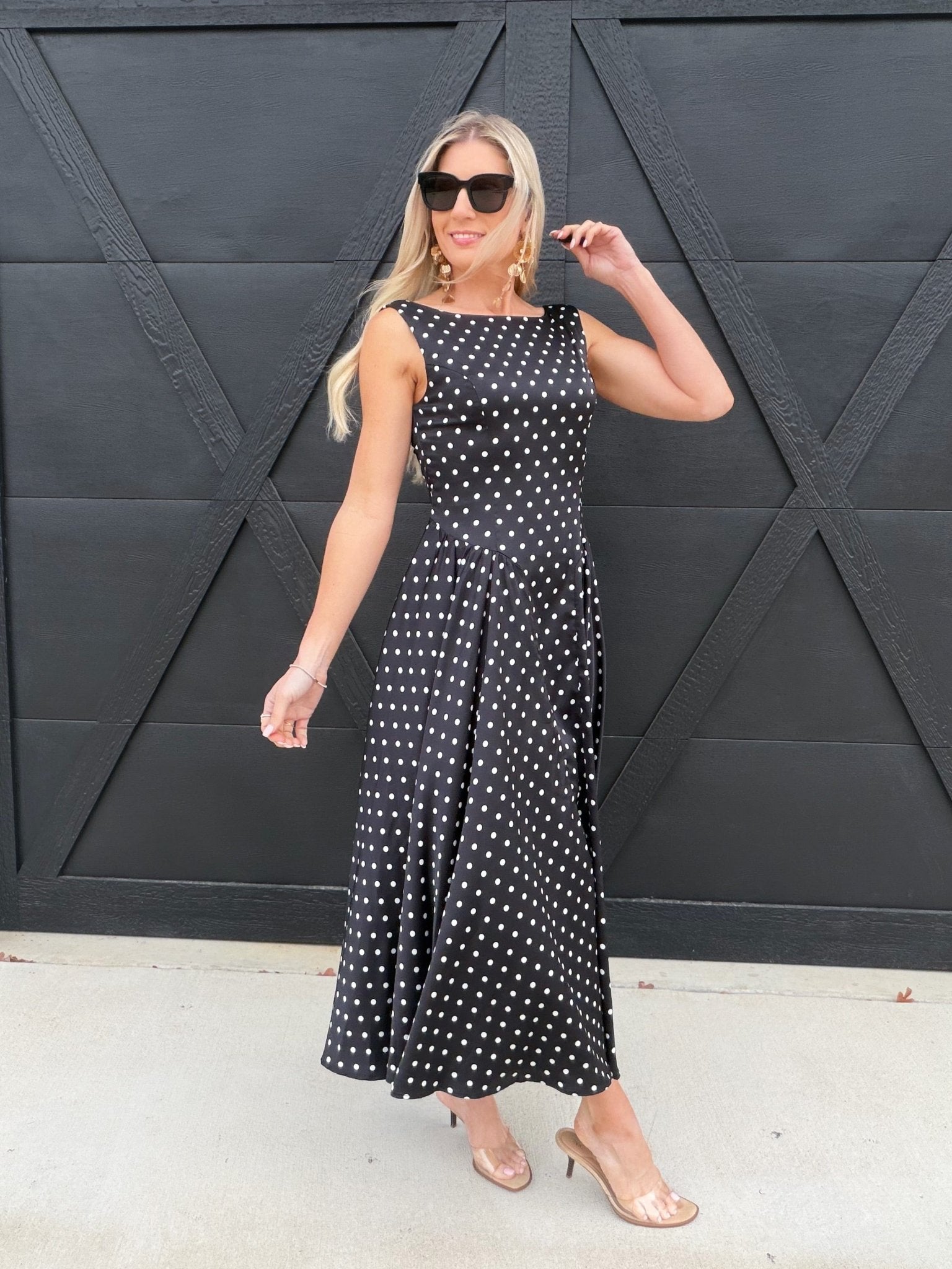 Lulus Renee Scoop Back Darted Hip Midi Dress In Black - Infinity Raine