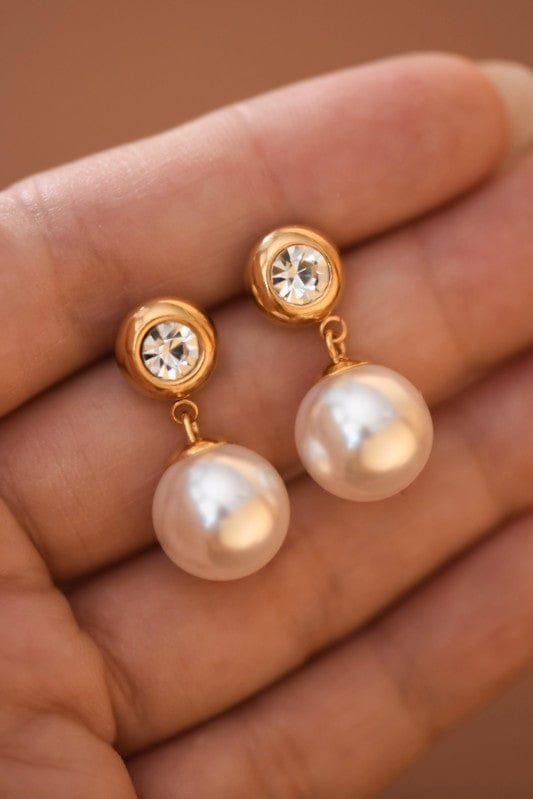 MIA ACCESSORIES Jewelry - Earrings Stud Diamond and Pearl Drop Earrings In Gold 45536758