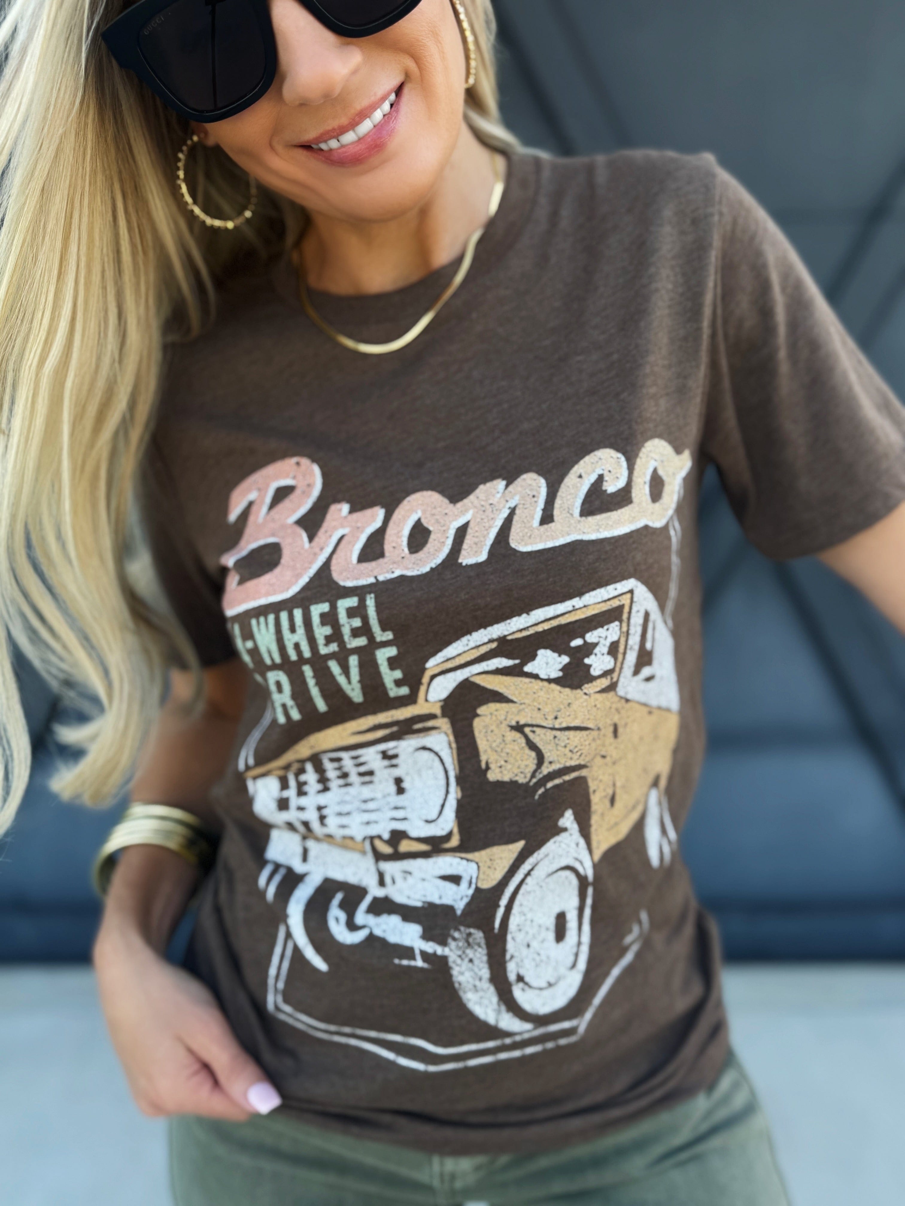 Bronco Tee In Brown - Infinity Raine