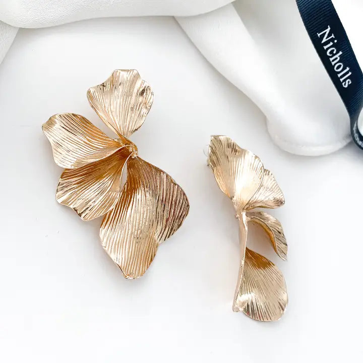 Nicholls Iris Petal Flower Earrings In Gold - Infinity Raine