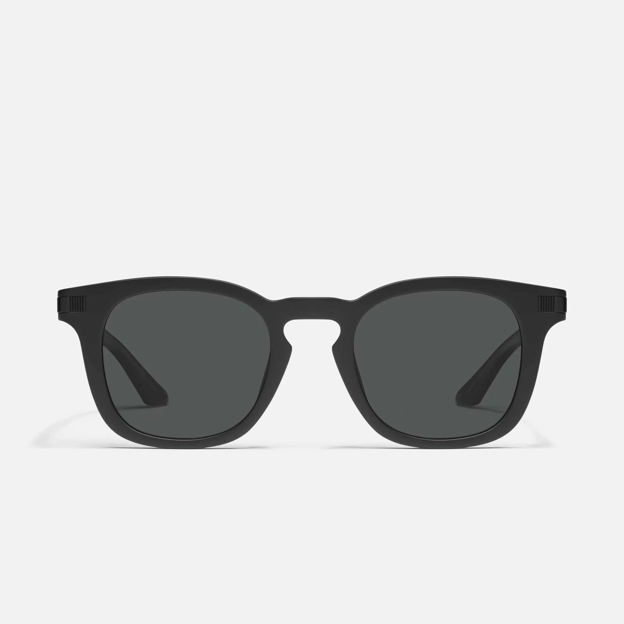 QUAY Weekender Matte Sunnies - Infinity Raine