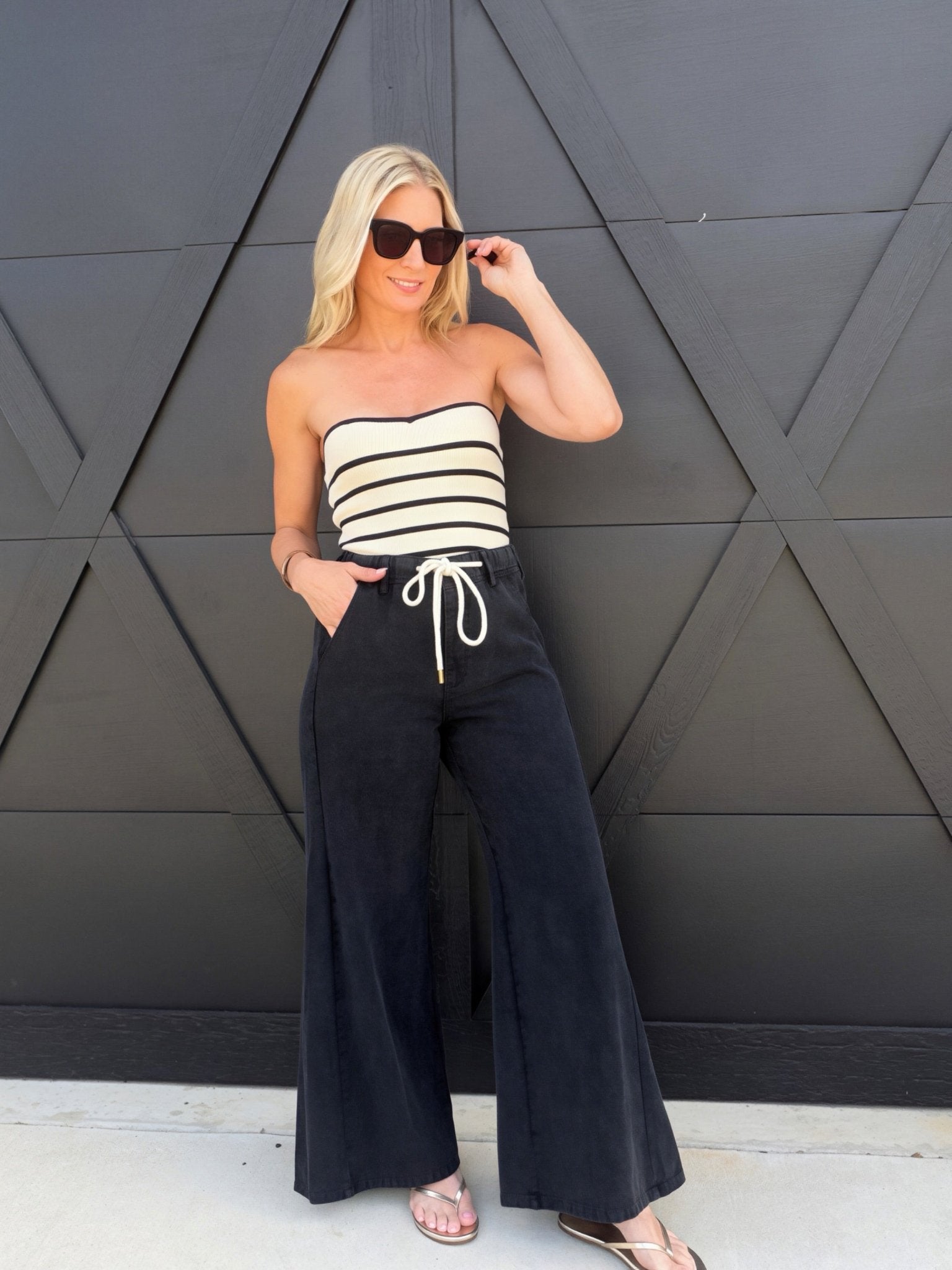 Relaxed Mid-Rise Flare Knit Pants In Washed Black - Infinity Raine