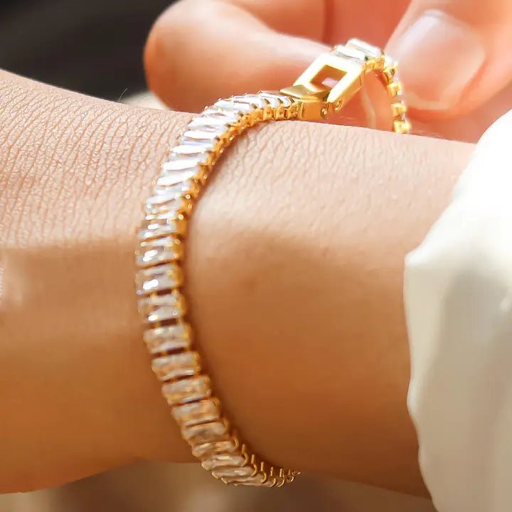 Rhodes 18K Gold Non-Tarnish Glam Cz Bracelet - Infinity Raine