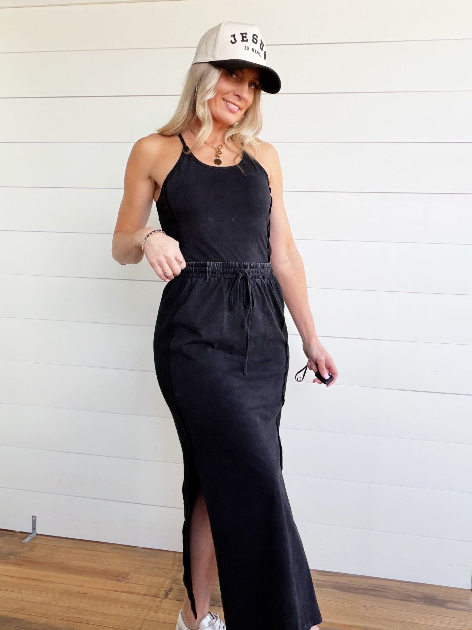 Ribbed Side Slit Maxi Skirt In Ash Black - Infinity Raine