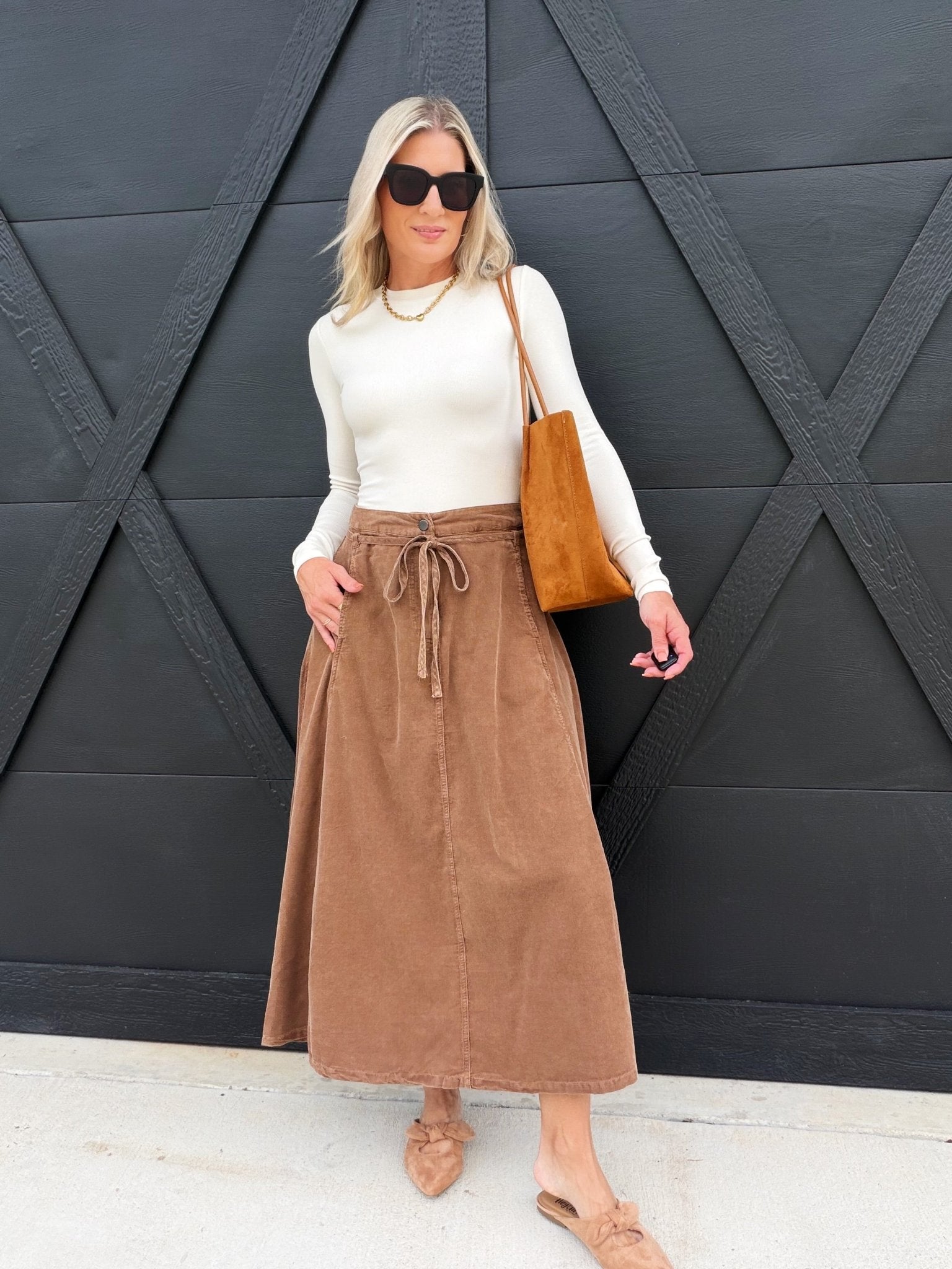 Ronan Crewneck Top In Cream - Infinity Raine