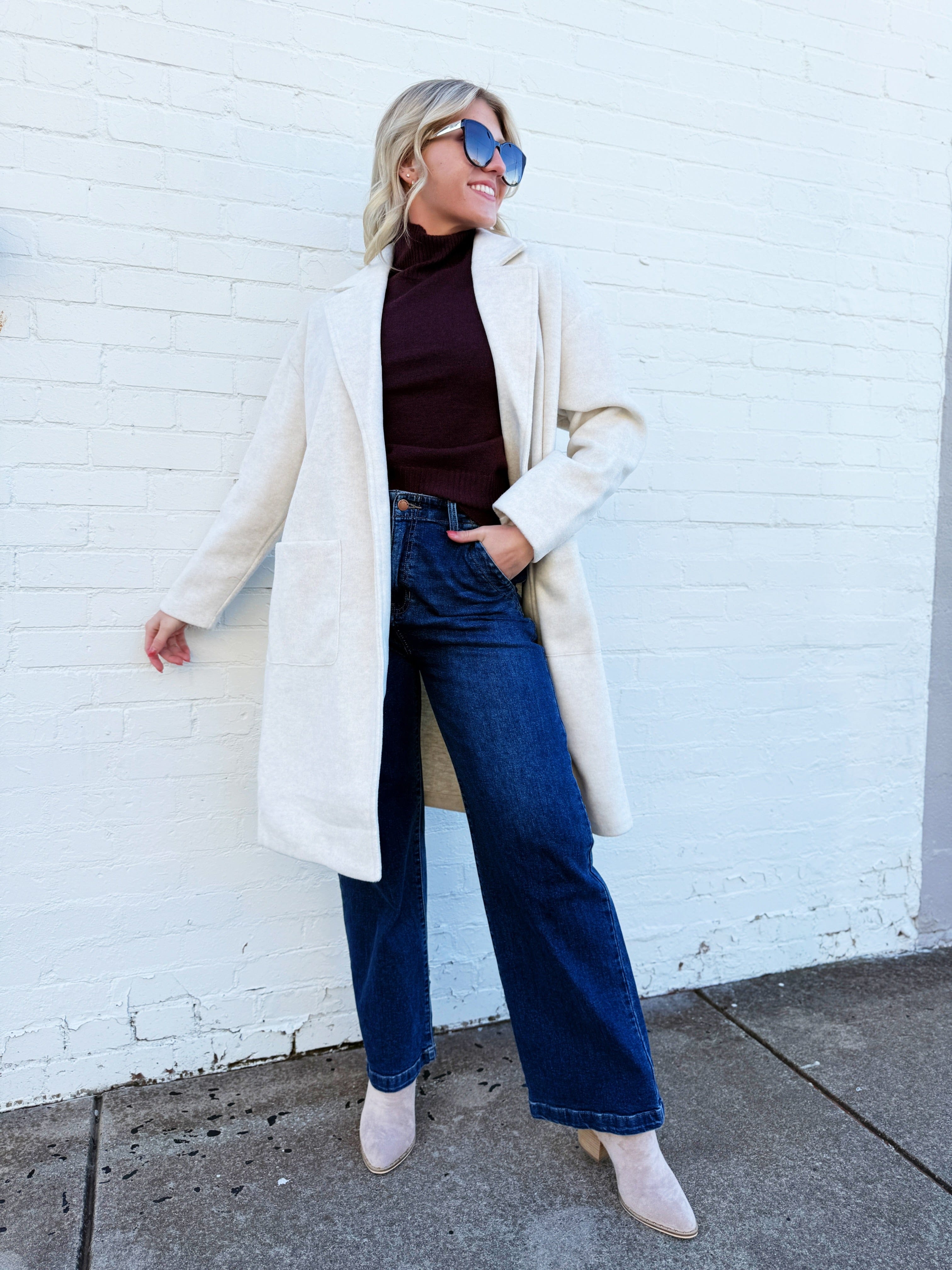 SADIE & SAGE Outerwear - Jackets & Coats Out Of Town Coat In Ivory