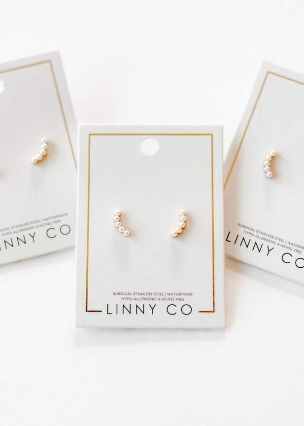 Screwback Stud Earrings In Abigail Pearl - Infinity Raine
