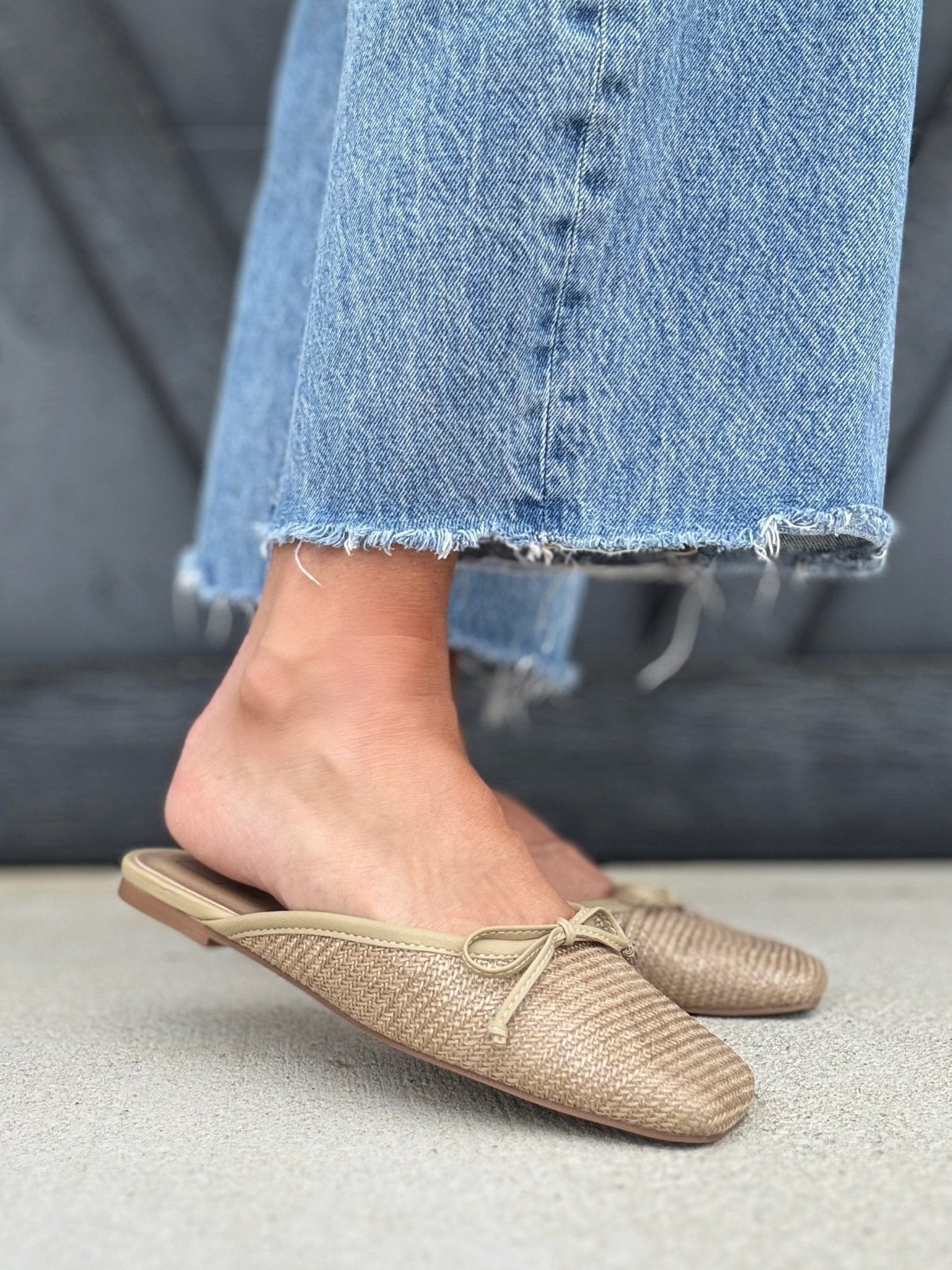 Shu Shop Andrea Mule In Natural Woven - Infinity Raine