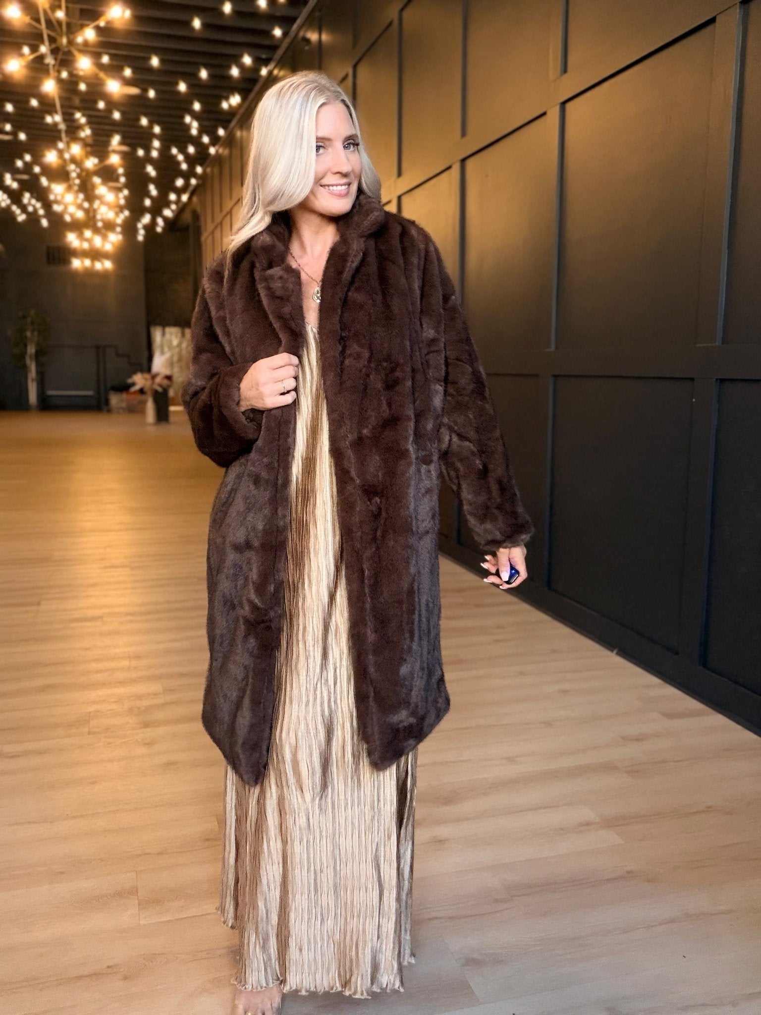 Shyloh Fur Coat In Oak - Infinity Raine