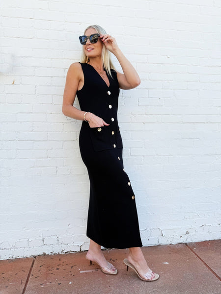 Sleeveless Sweater Button Down Maxi Dress In Black L Sleeveless Sweater Button Down Maxi Dress In Black L