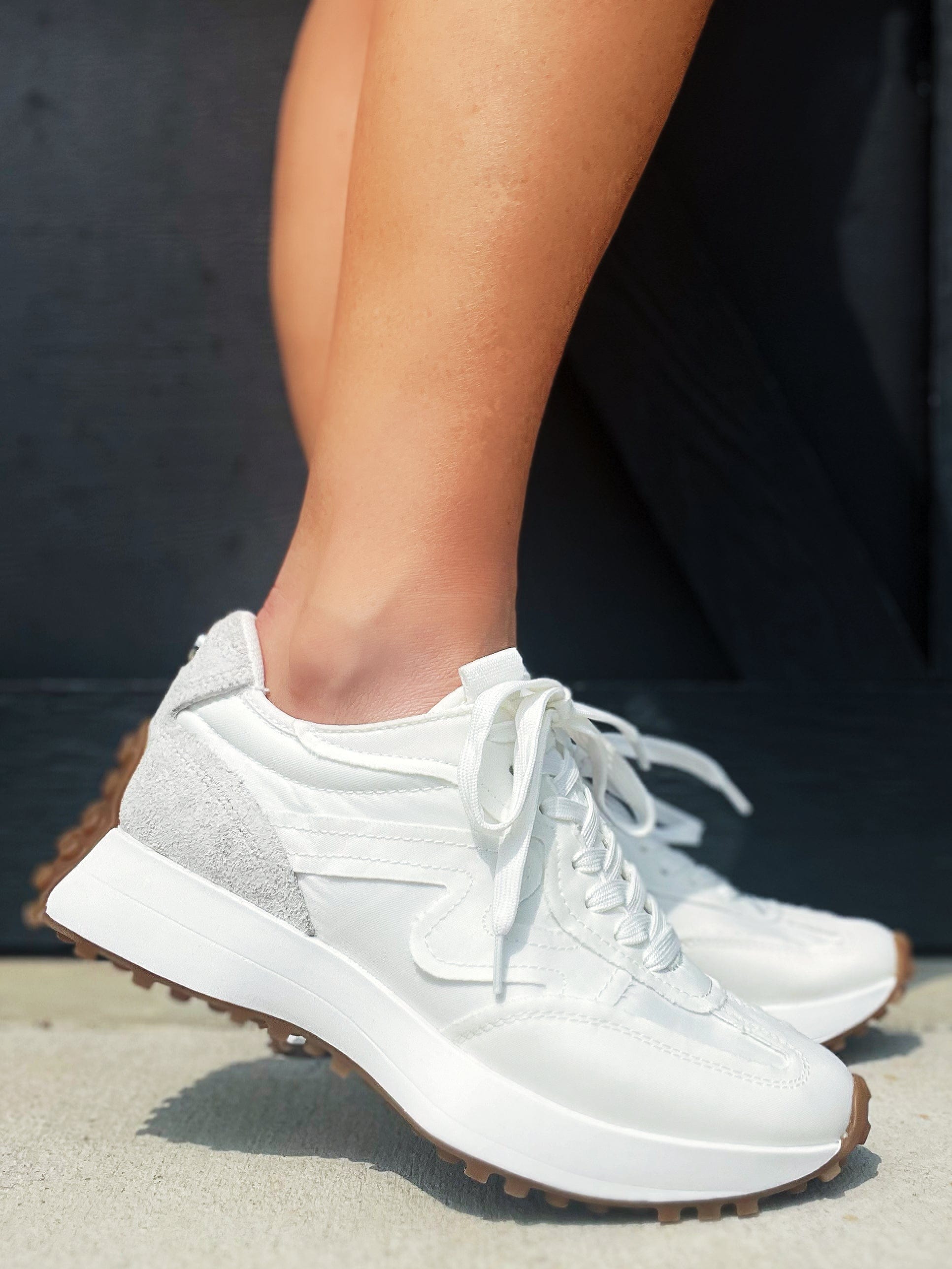 Steve Madden Campo Sneakers In White - Infinity Raine