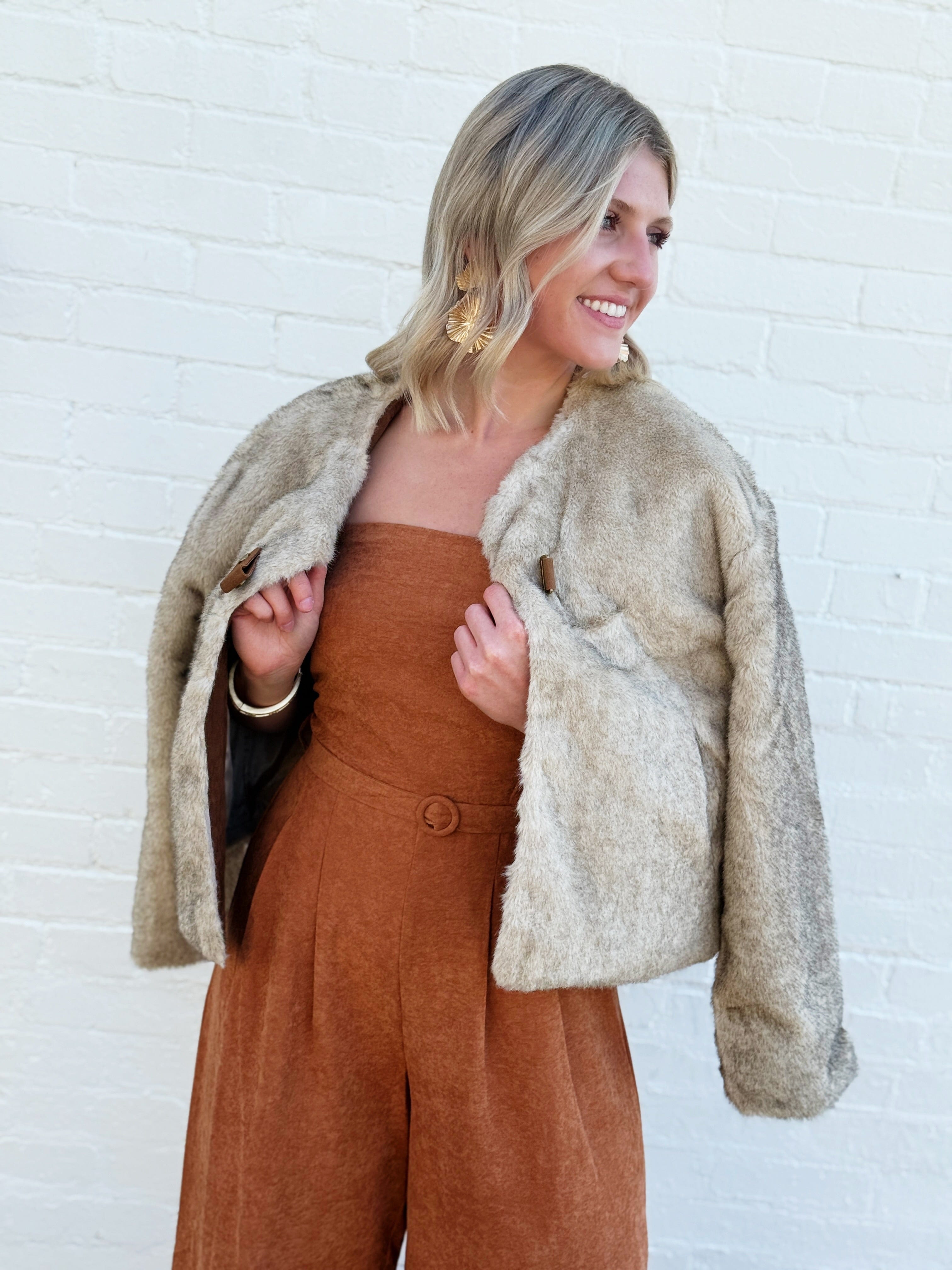 STUDIO By The Workshop Outerwear - Jackets & Coats Faux Fur Coat In Taupe
