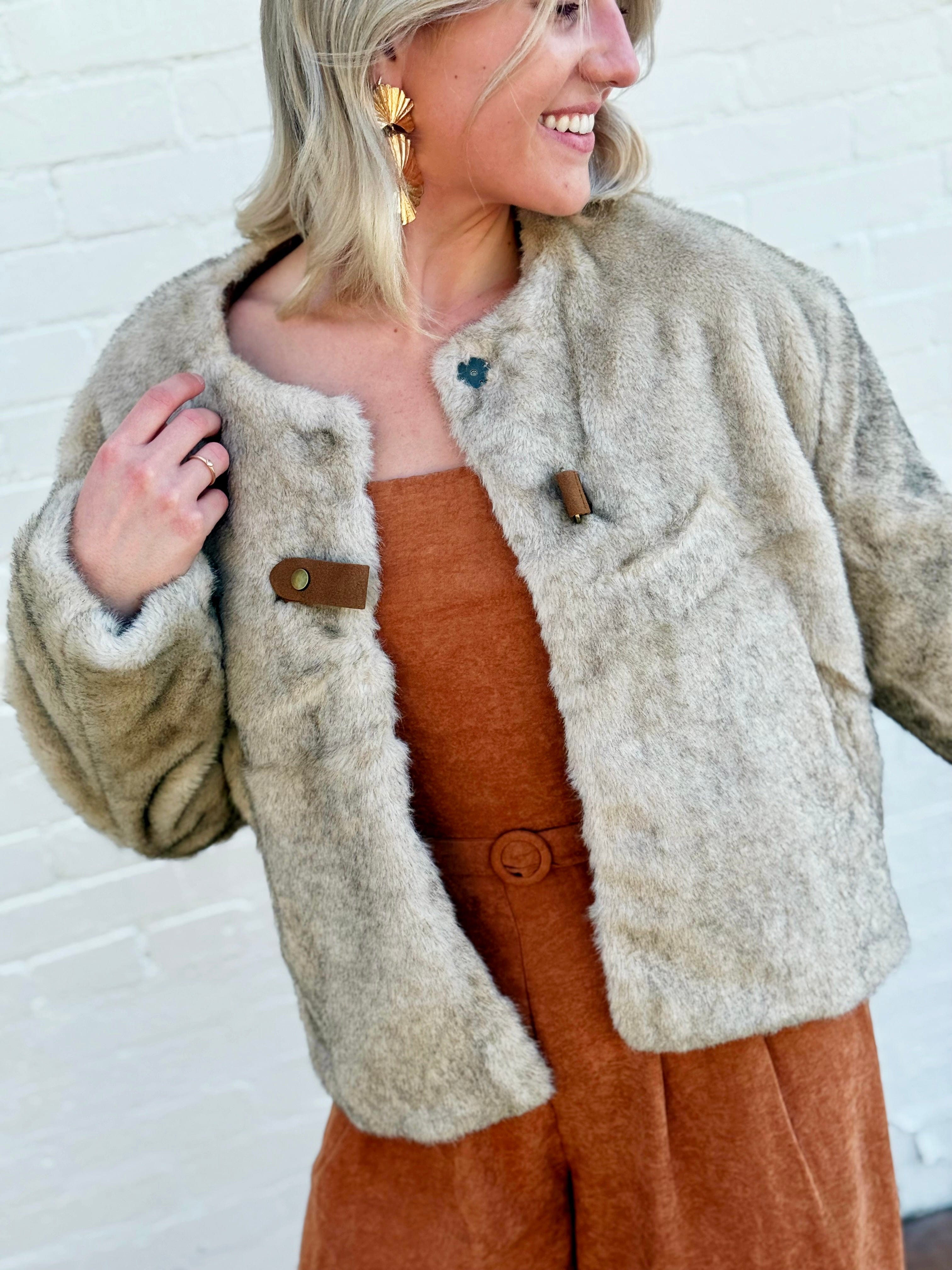 STUDIO By The Workshop Outerwear - Jackets & Coats Faux Fur Coat In Taupe