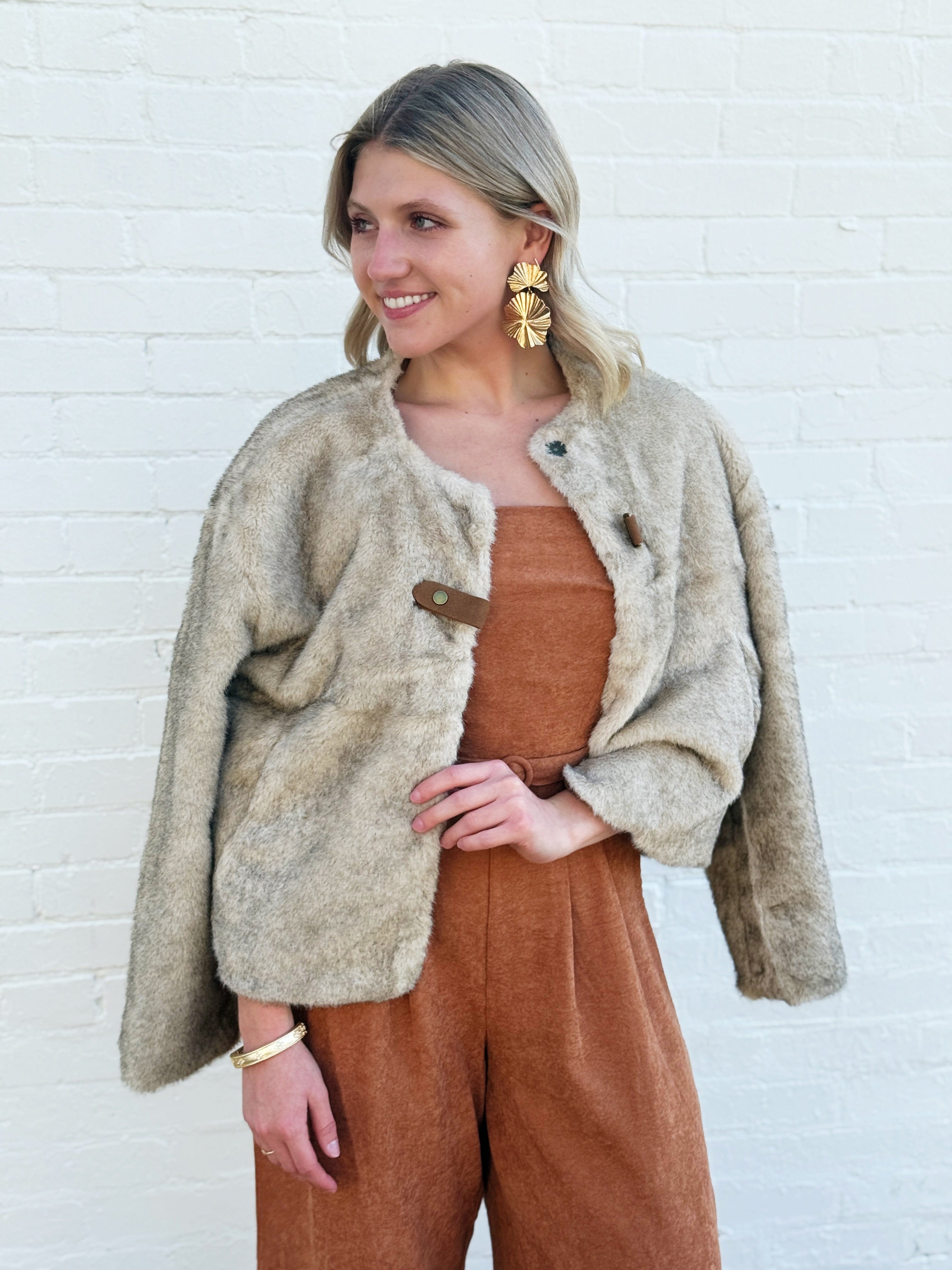 STUDIO By The Workshop Outerwear - Jackets & Coats Faux Fur Coat In Taupe