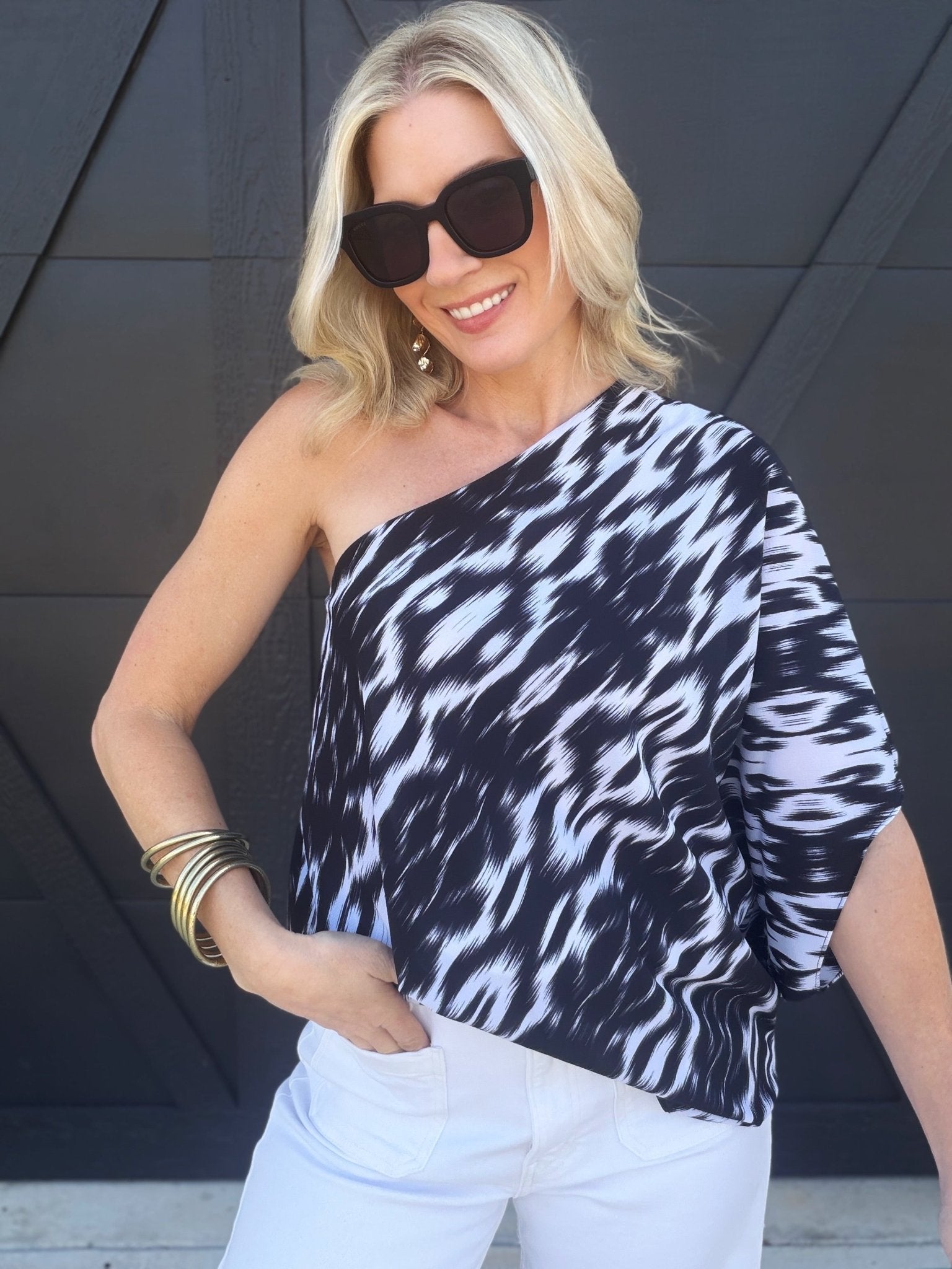 Textured Slouchy One Shoulder Top In Black - Infinity Raine
