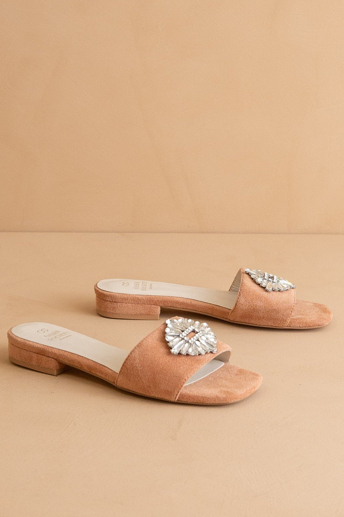 The Dream - Gorgeous Suede Sandals In Peach - Infinity Raine