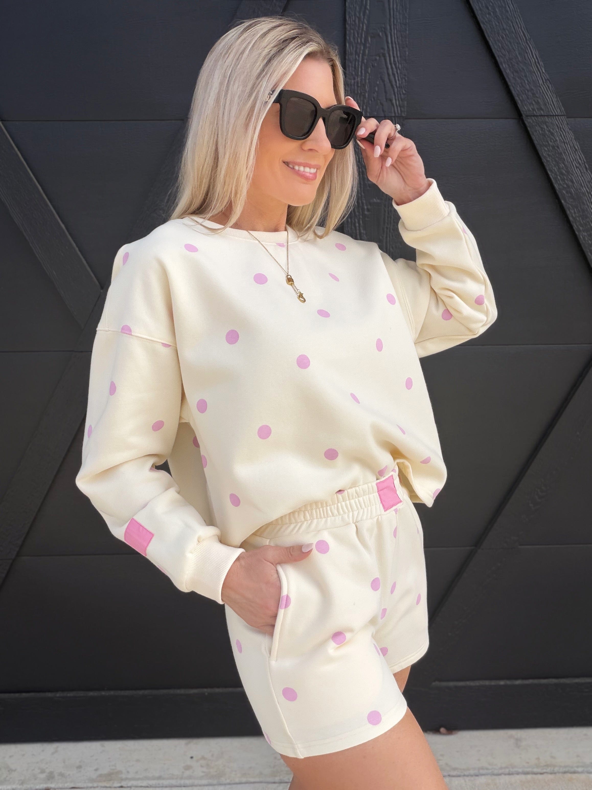 VEVERET Bottoms - Shorts Polka Dot Printed Shorts In Cream/Pink