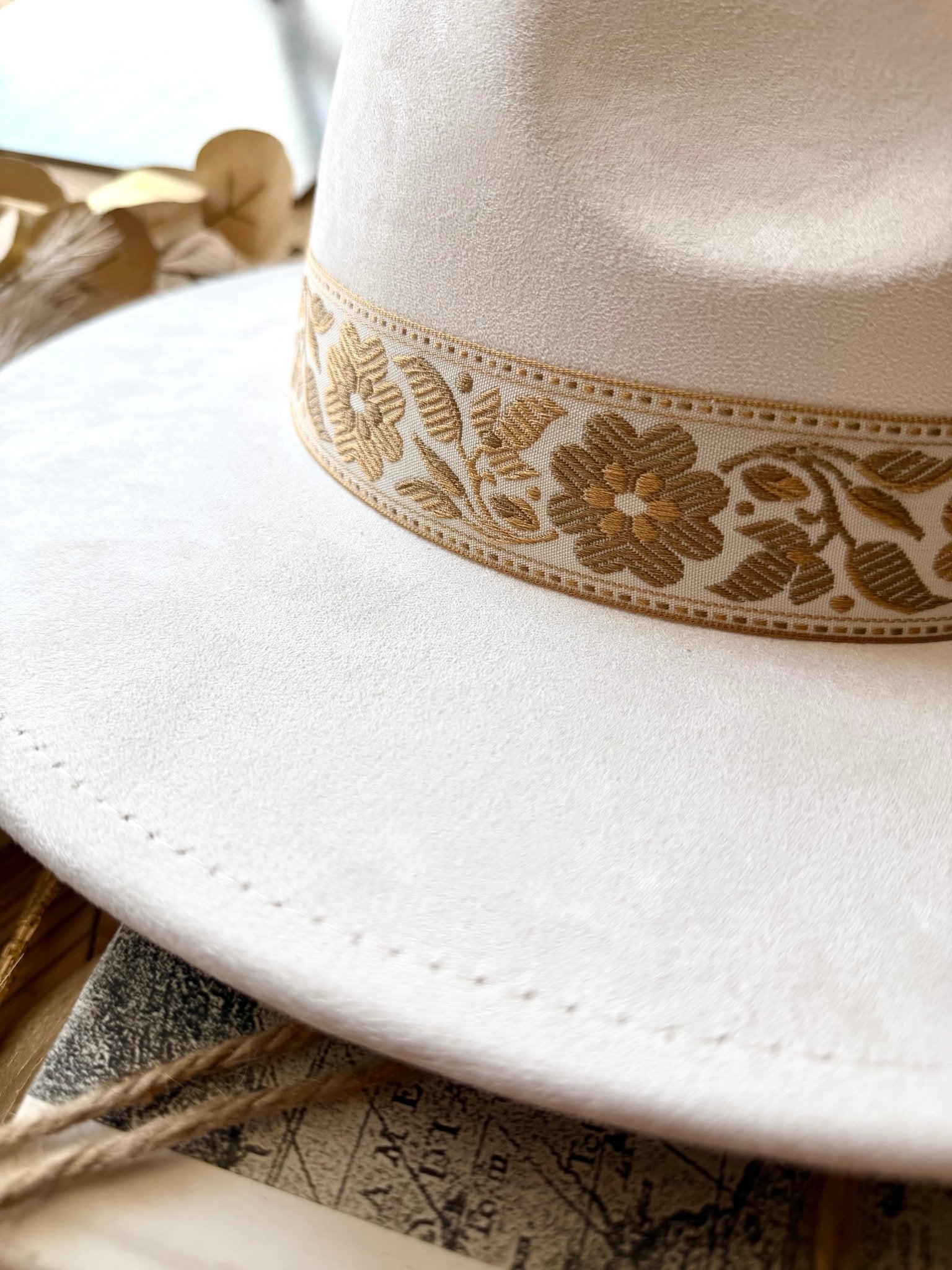 Wide Flat Brim Floral Cowboy Hat In Ivory - Infinity Raine