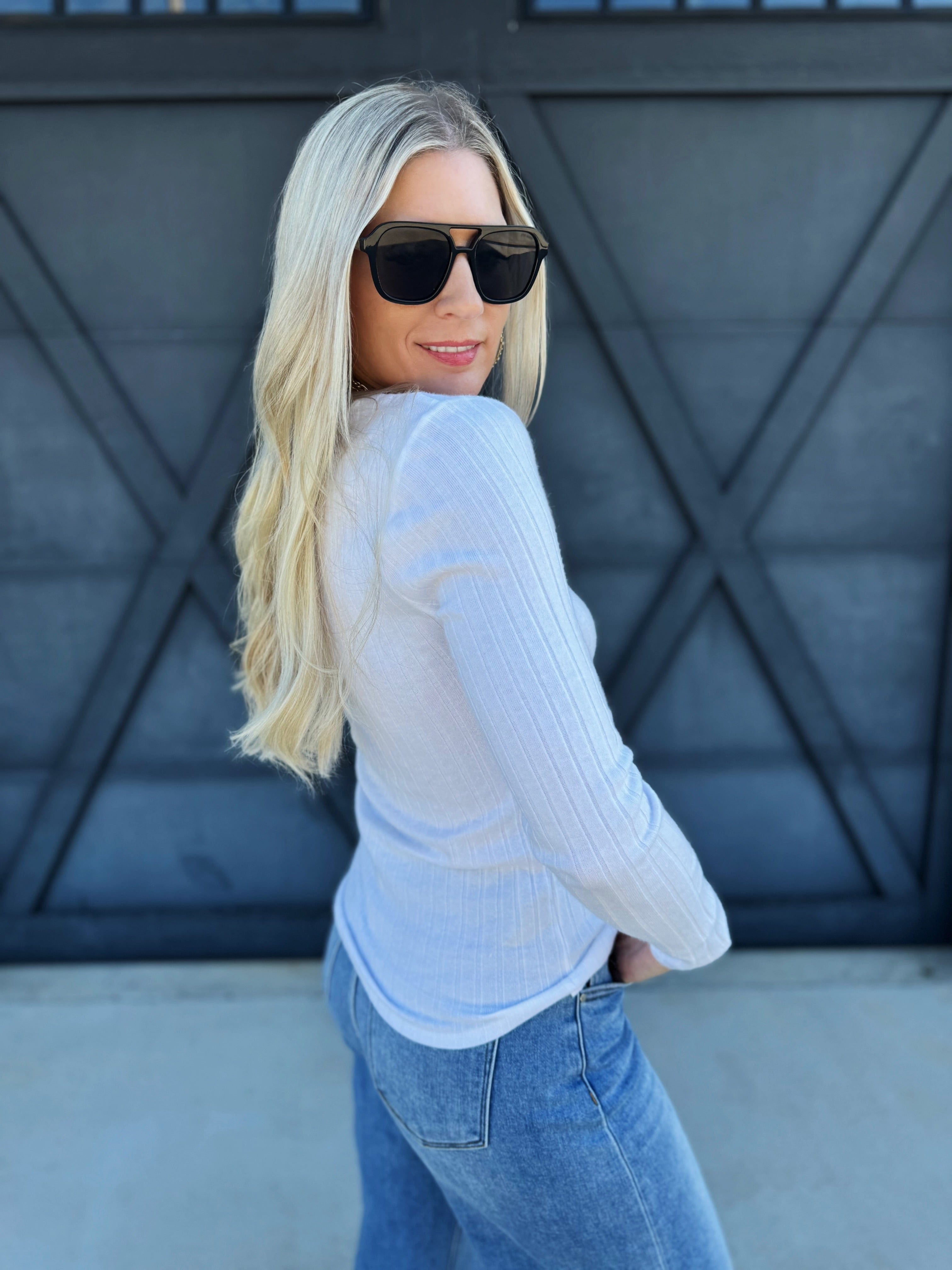 Ribbed Long Sleeves Top In White - Infinity Raine